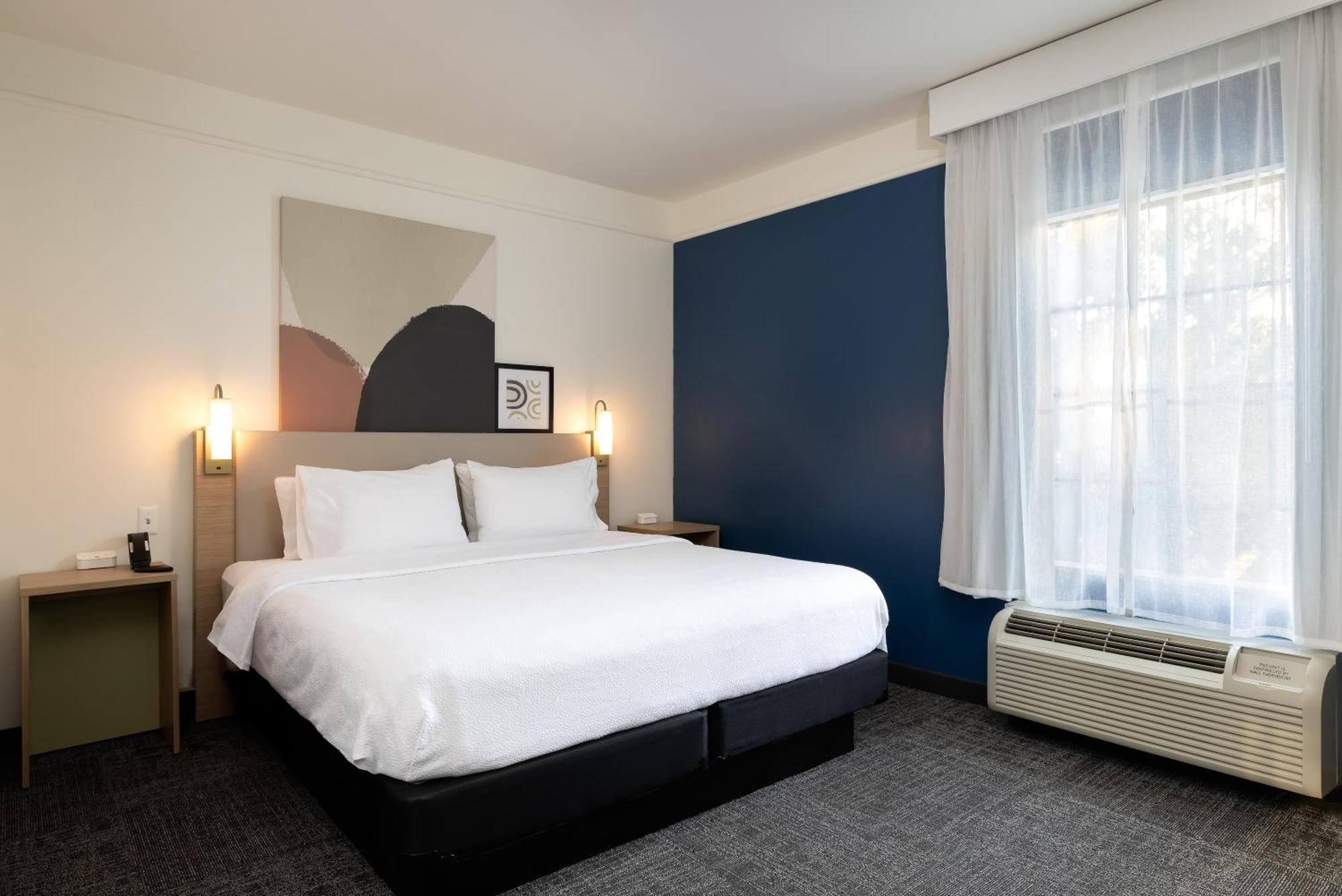 King Room,1604090602:JPEG