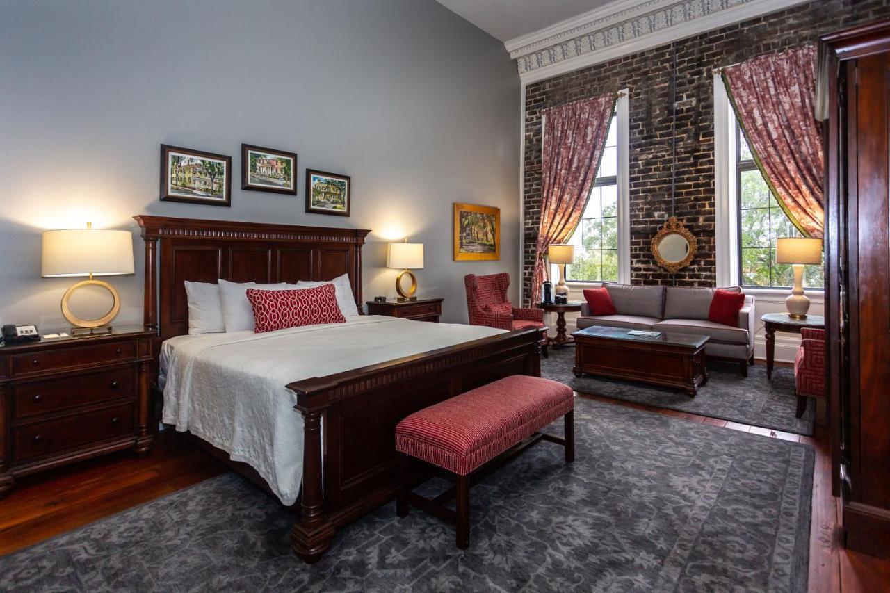 Superior King Room,508440600:JPEG